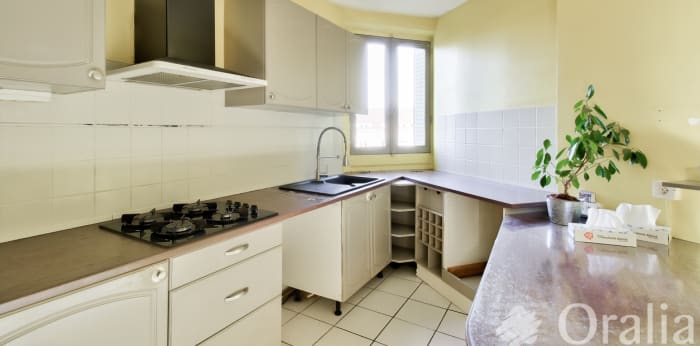 Image 4 sur 8 - Appartement  ·  Vente · Dijon (21000) · 4 pièces · 82m²