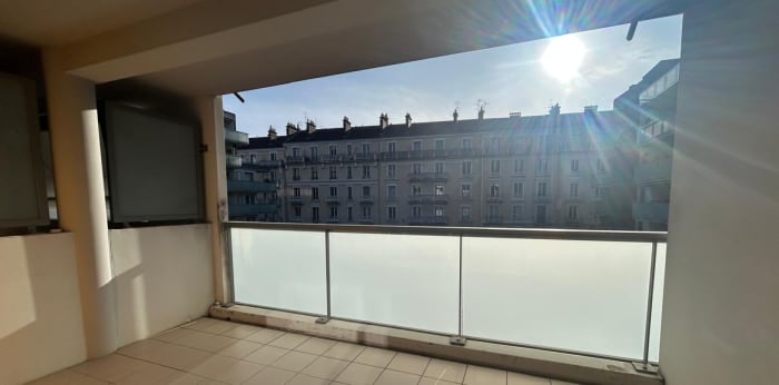 Image 1 sur 14 - Appartement  ·  Vente · Grenoble (38000)