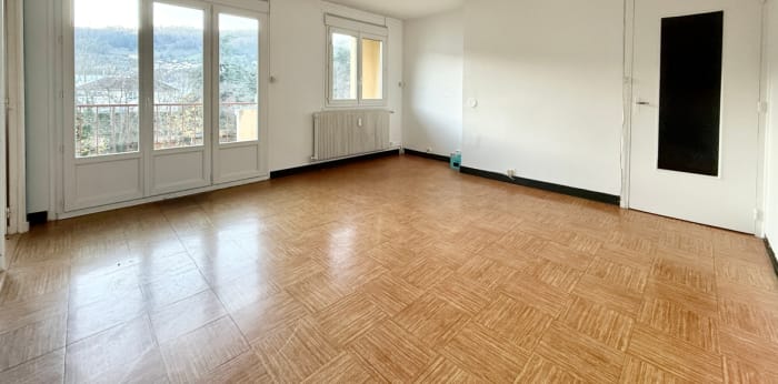 Image 11 sur 11 - Appartement  ·  Vente · Tarare (69170) · 4 pièces · 73m²