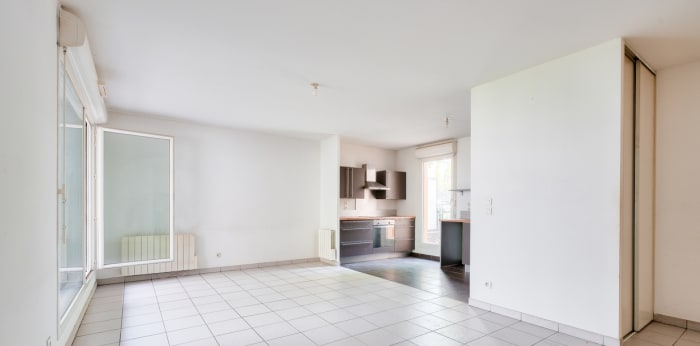 Image 1 sur 6 - Appartement  ·  Vente · Lyon (69008) · 3 pièces · 65m²