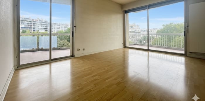 Image 8 sur 19 - Appartement  ·  Vente · Grenoble (38100) · 4 pièces · 139m²