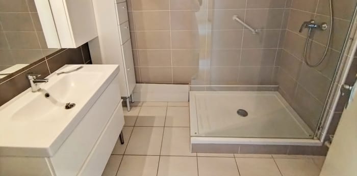 Image 7 sur 9 - Appartement  ·  Vente · Villefranche Sur Saone (69400) · 3 pièces · 70m²