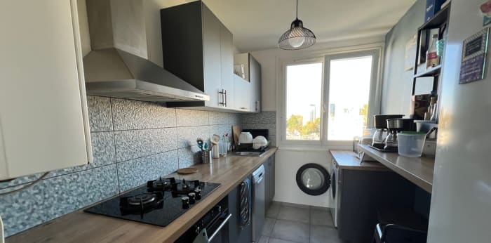 Image 4 sur 9 - Appartement  ·  Vente · Merignac (33700) · 5 pièces · 81m²