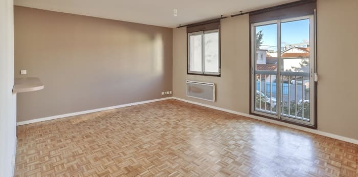 Image 1 sur 10 - Appartement  ·  Vente · Lyon (69008) · 2 pièces · 48m²