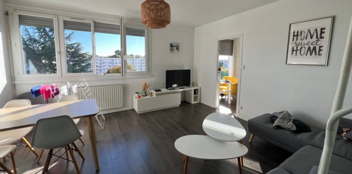 Image 7 sur 9 - Appartement  ·  Vente · Merignac (33700) · 5 pièces · 81m²
