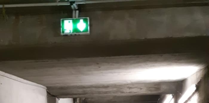 Image 3 sur 3 - Parking/box  ·  Vente · Paris (75017) · 13m²