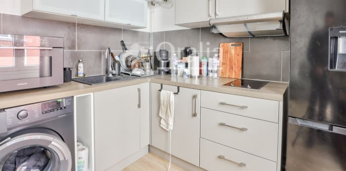 Image 6 sur 9 - Appartement  ·  Vente · Paris (75011) · 1 pièce · 24m²
