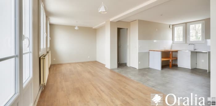 Image 3 sur 10 - Appartement  ·  Vente · Lyon (69005) · 4 pièces · 77m²