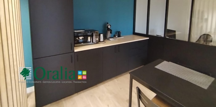 Image 4 sur 7 - Local  ·  Vente · Montanay (69250) · 3 pièces · 61m²