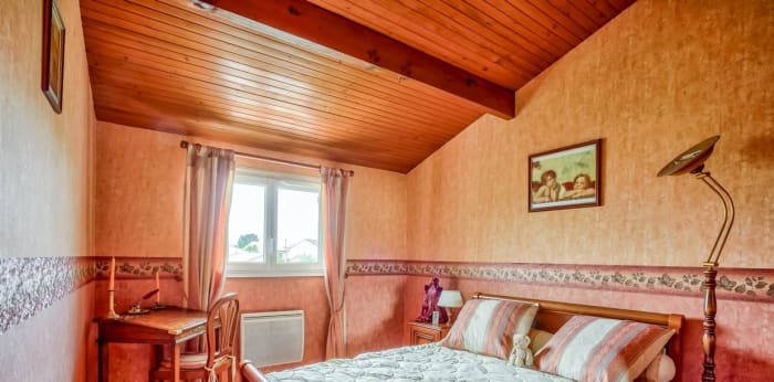 Image 11 sur 14 - Maison/villa  ·  Vente · Bordeaux (33200) · 6 pièces · 135m²