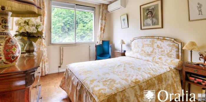 Image 7 sur 10 - Appartement  ·  Vente · Caluire Et Cuire (69300) · 4 pièces · 119m²