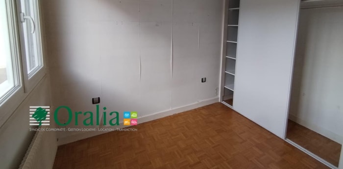 Image 6 sur 6 - Appartement  ·  Vente · Villefranche Sur Saone (69400) · 3 pièces · 56m²