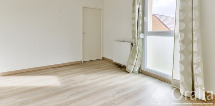 Image 6 sur 13 - Maison/villa  ·  Vente · Daix (21121) · 5 pièces · 110m²