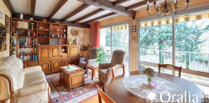 Image 2 sur 15 - Appartement  ·  Vente · Lyon (69005) · 4 pièces · 92m²