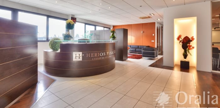 Image 3 sur 12 - Bureaux  ·  Vente · Dardilly (69570) · 13 pièces · 426m²