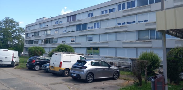 Image 1 sur 8 - Appartement  ·  Vente · Dardilly (69570) · 1 pièce · 30m²