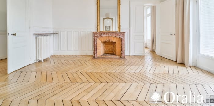 Image 9 sur 16 - Appartement  ·  Vente · Paris (75004) · 6 pièces · 128m²