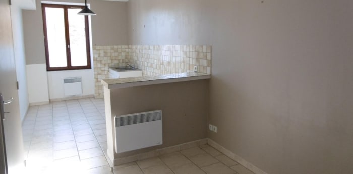 Image 6 sur 8 - Immeuble  ·  Vente · L Arbresle (69210) · 150m²