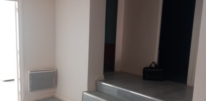 Image 3 sur 9 - Appartement  ·  Vente · Tarare (69170) · 3 pièces · 84m²