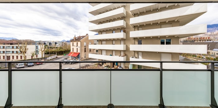 Image 1 sur 12 - Appartement  ·  Vente · Grenoble (38000) · 3 pièces · 61m²