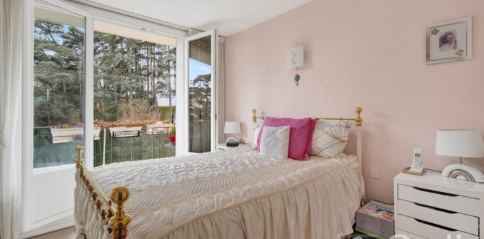 Image 5 sur 10 - Appartement  ·  Vente · Oullins Pierre Benite (69600) · 4 pièces · 66m²