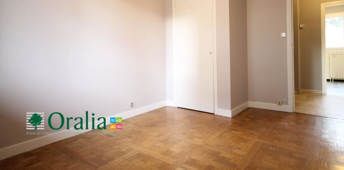 Image 2 sur 5 - Appartement  ·  Location · Grenoble (38000) · 2 pièces · 45m²
