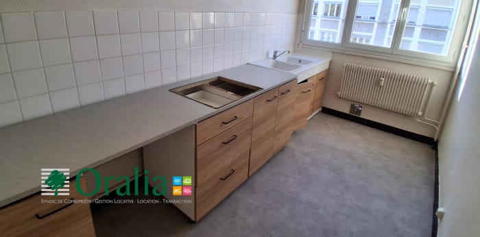 Image 1 sur 13 - Appartement  ·  Location · Villefranche Sur Saone (69400) · 3 pièces · 57m²