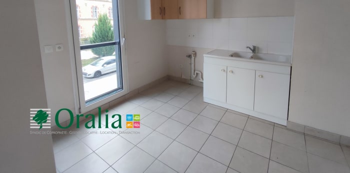 Image 3 sur 8 - Appartement  ·  Location · Dijon (21000) · 2 pièces · 48m²