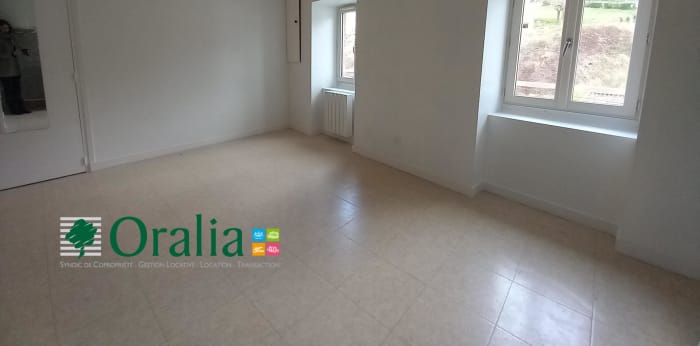 Image 2 sur 5 - Appartement  ·  Location · L'arbresle (69210) · 1 pièce · 30m²