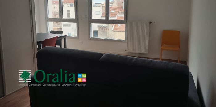 Image 3 sur 6 - Appartement  ·  Location · Dijon (21000) · 1 pièce · 22m²