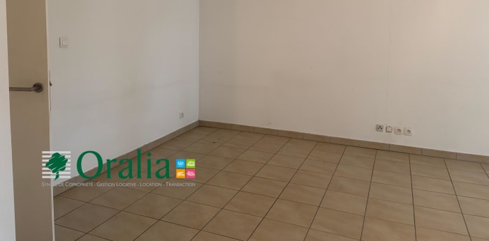 Image 3 sur 12 - Appartement  ·  Location · St Louis (68300) · 3 pièces · 68m²