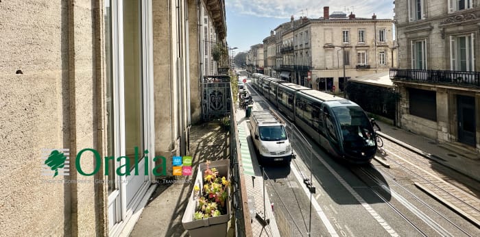 Image 7 sur 26 - Appartement  ·  Location · Bordeaux (33000) · 4 pièces · 129m²