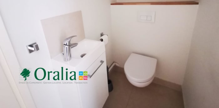 Image 9 sur 11 - Appartement  ·  Location · Paris (75014) · 6 pièces · 169m²