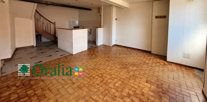 Image 1 sur 12 - Appartement  ·  Location · Savigny (69210) · 3 pièces · 125m²