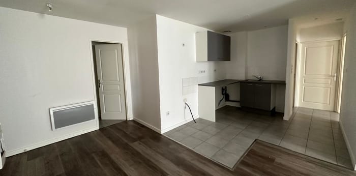 Image 1 sur 6 - Appartement  ·  Location · Villefranche Sur Saone (69400) · 3 pièces · 65m²