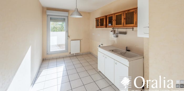 Image 6 sur 9 - Appartement  ·  Location · Dijon (21000) · 3 pièces · 66m²