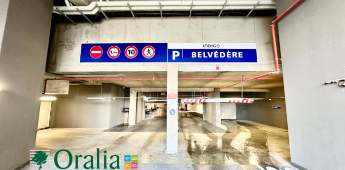 Image 2 sur 14 - Parking  ·  Location · Bordeaux (33100)