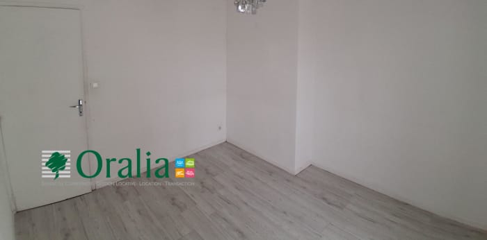 Image 8 sur 11 - Appartement  ·  Location · Villefranche Sur Saone (69400) · 5 pièces · 116m²