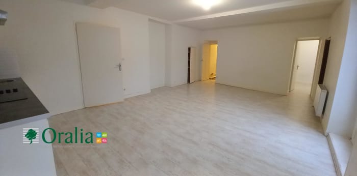 Image 2 sur 12 - Appartement  ·  Location · Dijon (21000) · 2 pièces · 50m²