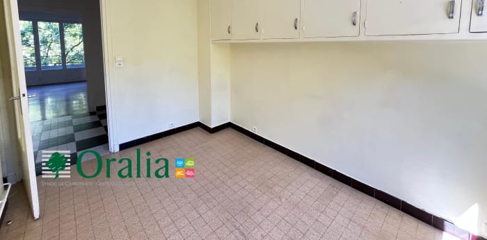 Image 9 sur 12 - Appartement  ·  Location · Grenoble (38000) · 4 pièces · 114m²