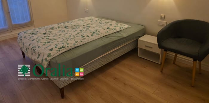 Image 10 sur 13 - Appartement  ·  Location · Paris (75016) · 3 pièces · 76m²