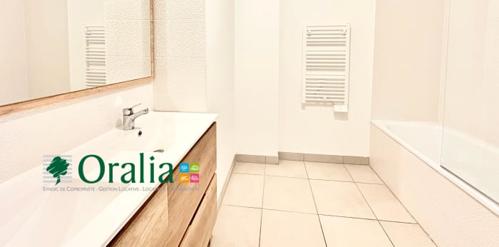 Image 13 sur 21 - Appartement  ·  Location · Bordeaux (33800) · 4 pièces · 88m²