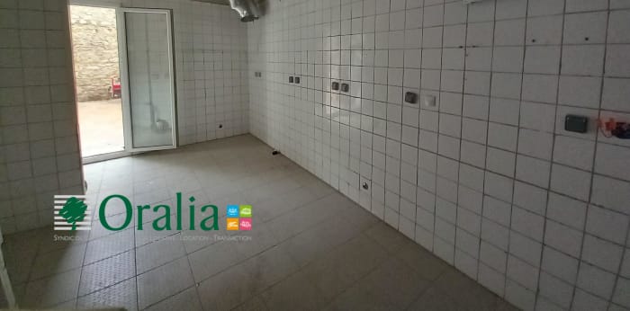 Image 4 sur 7 - Local commercial  ·  Location · Marseille (13003) · 69m²