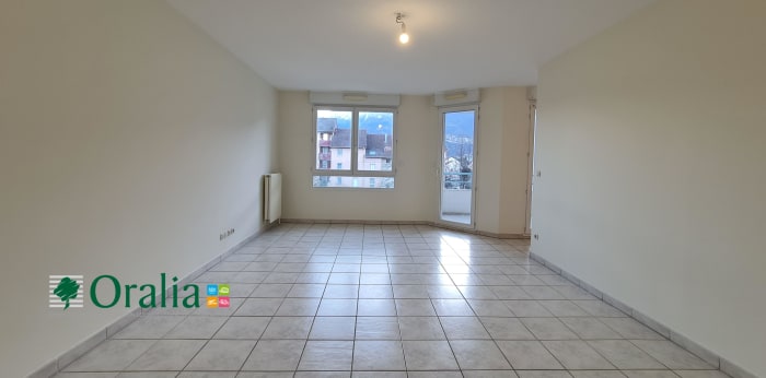 Image 2 sur 11 - Appartement  ·  Location · Echirolles (38130) · 3 pièces · 75m²