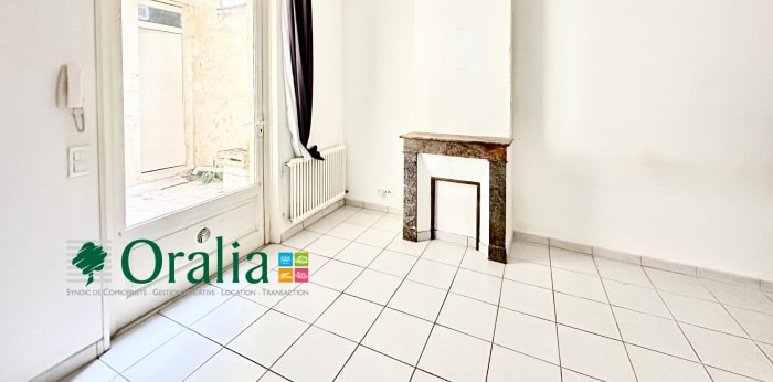 Image 1 sur 9 - Appartement  ·  Location · Bordeaux (33000) · 2 pièces · 37m²