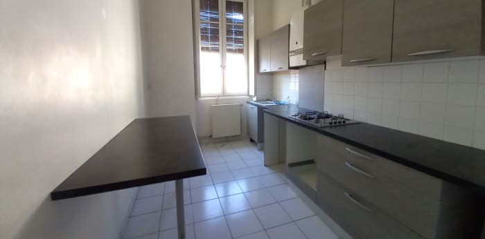 Image 6 sur 14 - Appartement  ·  Location · Lyon (69006) · 4 pièces · 104m²