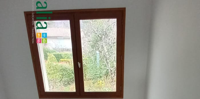 Image 10 sur 15 - Maison  ·  Location · Meylan (38240) · 7 pièces · 169m²