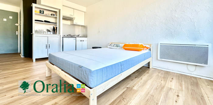 Image 2 sur 12 - Appartement  ·  Location · Bordeaux (33000) · 1 pièce · 23m²