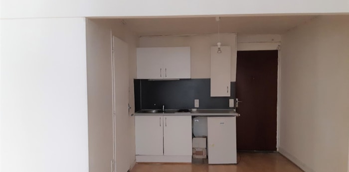 Image 2 sur 10 - Appartement  ·  Location · Grenoble (38000) · 1 pièce · 23m²