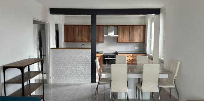 Image 2 sur 5 - Appartement  ·  Location · Villeurbanne (69100) · 3 pièces · 61m²